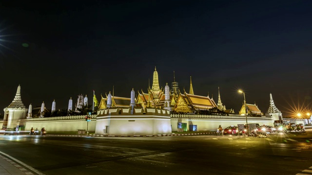 4K超拍:泰国曼谷翡翠佛寺寺或大皇宫，泰国曼谷城。一天晚上。视频素材