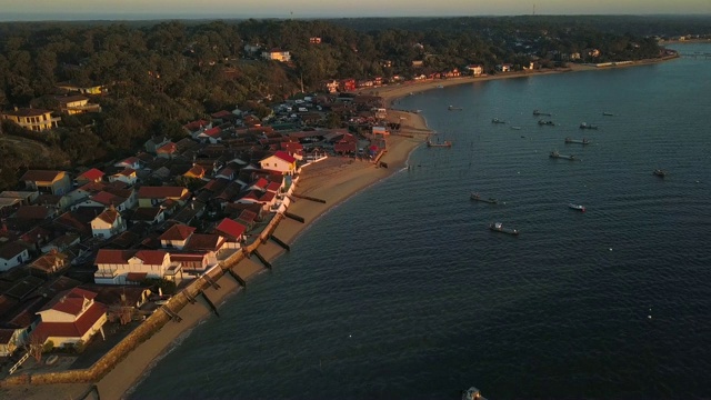 CAP FERRET, archachon Bay，吉伦德，法国，Herbe牡蛎村视频素材