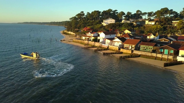 CAP FERRET, archachon Bay，吉伦德，法国，Herbe牡蛎村视频素材