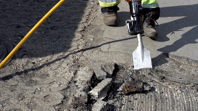 施工道路工程与杰克锤子视频素材