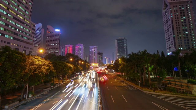 夜光照亮深圳城市景观交通街道桥梁视图全景4k时间推移中国视频素材