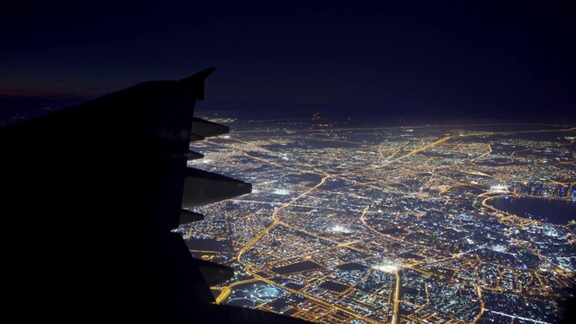 夜间在城市上空飞行视频购买