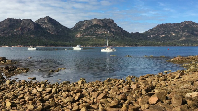 澳大利亚塔斯马尼亚的Coles Bay Freycinet国家公园视频素材