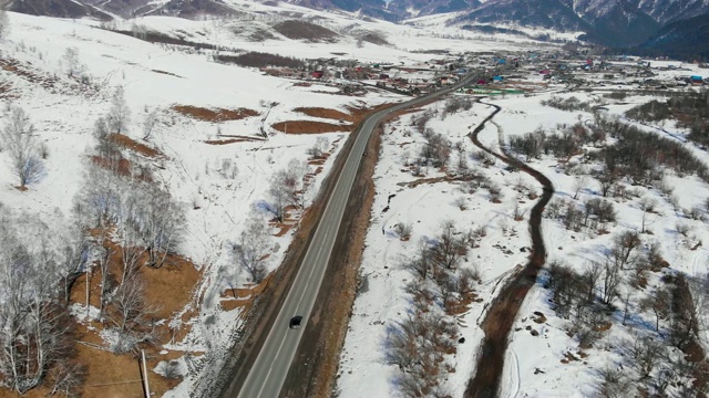 冬季景观中的道路视频素材