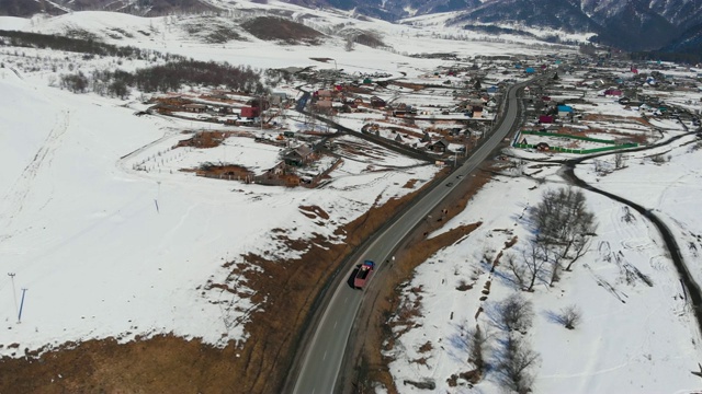 冬季景观中的道路视频素材