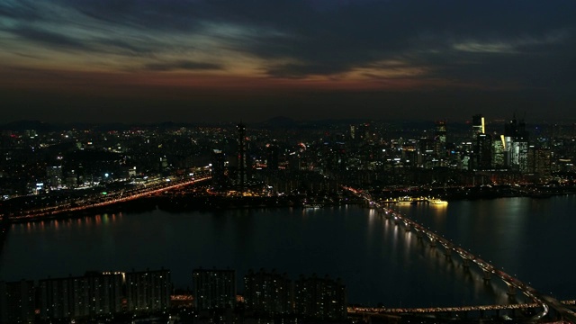 汉江夜景和首尔的城市景观，韩国视频素材