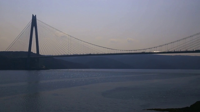 Yavuz苏丹Selim Bridge和Landscpae视频素材