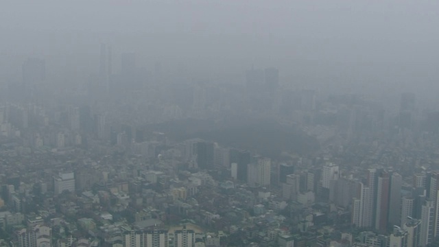 韩国首尔的细尘和城市景观视频素材