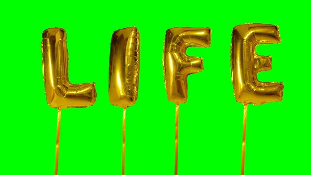 “生命”这个词来自氦气金色气球上漂浮在绿色屏幕上的字母视频下载