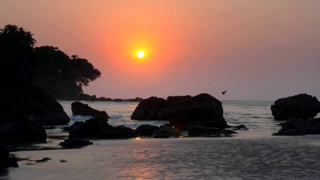 在日落海滩视频素材