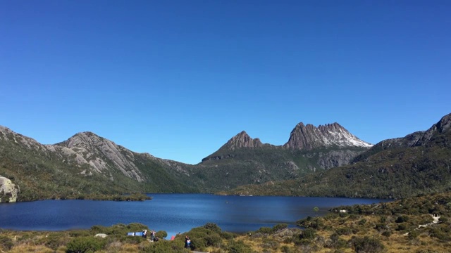 澳大利亚塔斯马尼亚岛的摇篮山和鸽子湖景观视频素材