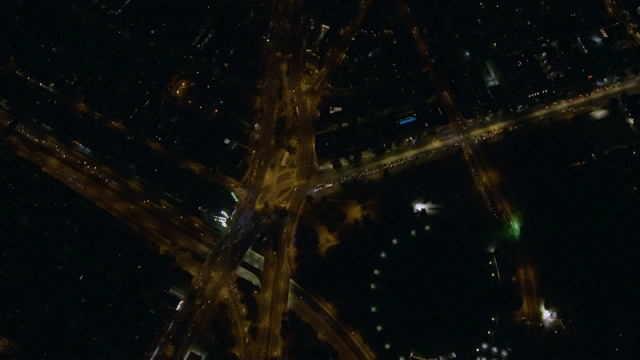 航空夜景照明高速公路阿尔伯特公园墨尔本视频素材