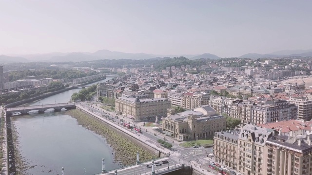 SanSebastian(多诺斯蒂亚)空中观景视频素材