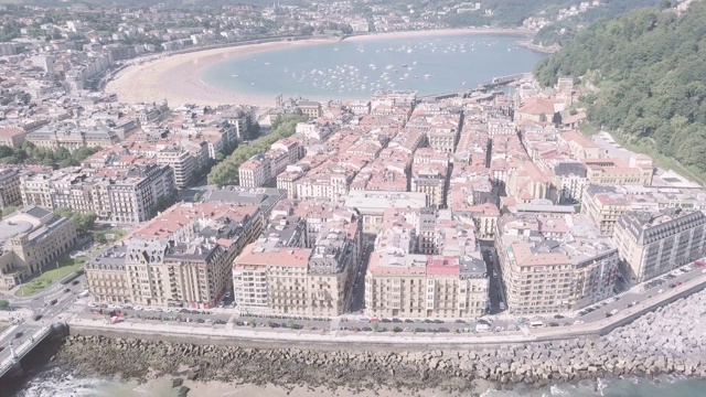 SanSebastian(多诺斯蒂亚)空中观景视频素材