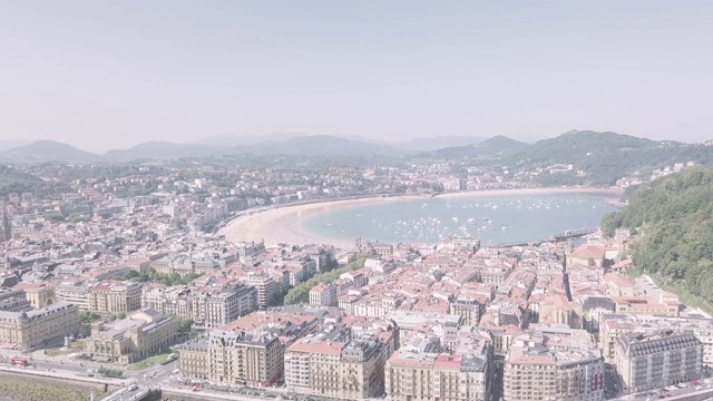 SanSebastian(多诺斯蒂亚)空中观景视频素材