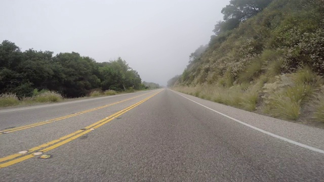 司机POV -道路在加利福尼亚视频素材