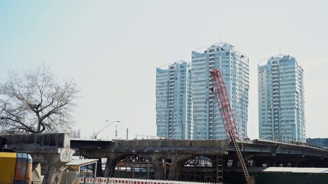 地震后被摧毁的城市视频素材