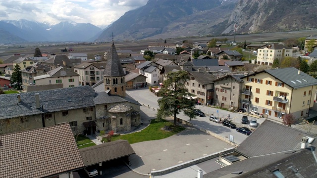 st - pierre de- clages全景-空中4K视频素材