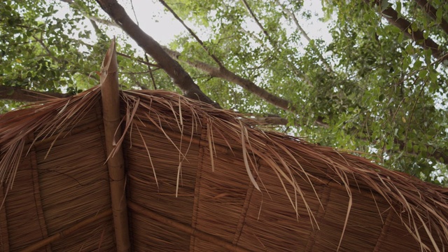 小屋的屋顶视频素材