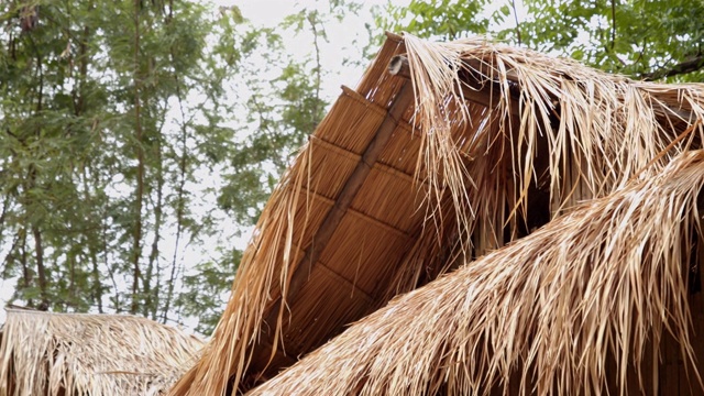 小屋的屋顶视频素材