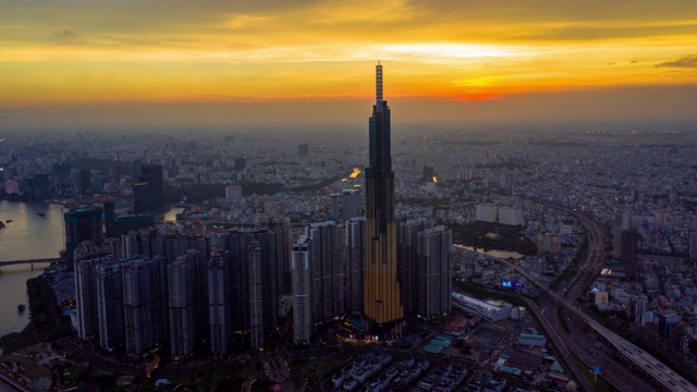 从白天到夜晚，胡志明市天际线的流逝视频素材