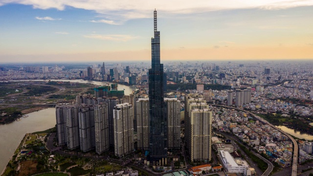 从空中俯瞰胡志明市的天际线视频素材