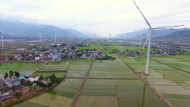 中国四川西昌风电场景观视频素材