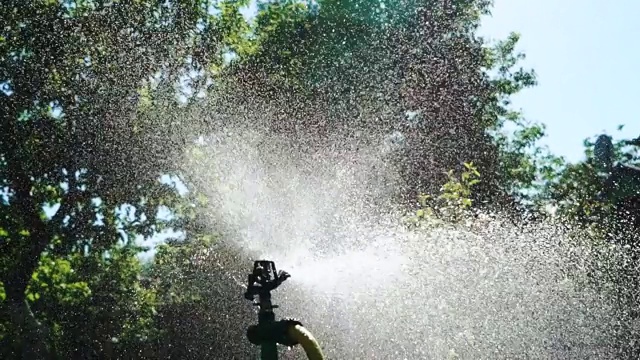 花园灌溉设备视频素材