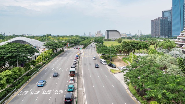 新加坡十字路口交通的空中延时视频视频素材