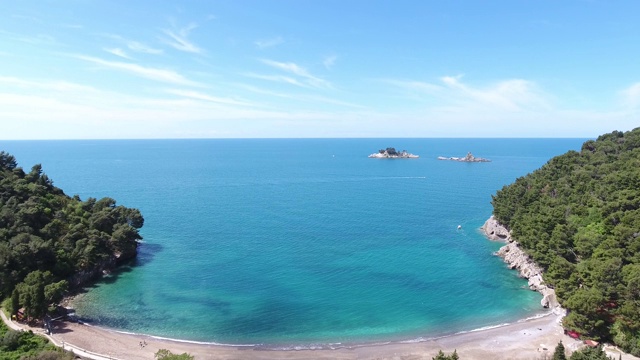 航拍美丽的海滨风景视频素材