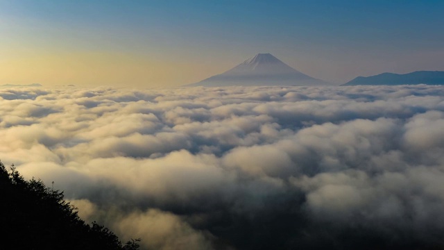 富士山和云海视频素材