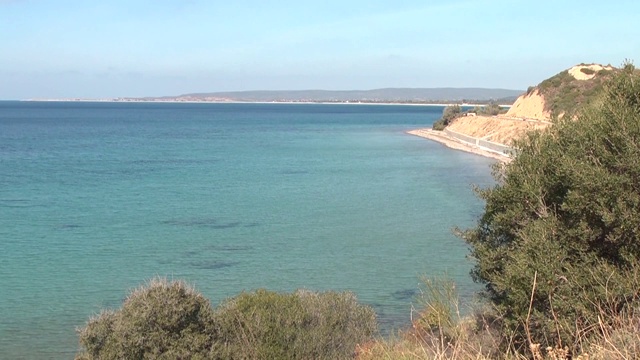 卡纳卡莱海峡，海岸线和卡纳卡莱的船只的一般观点。
Canakkale /土耳其10/12/2013视频素材