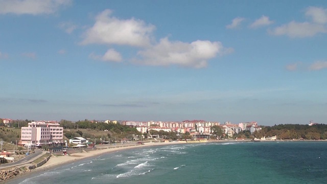 卡纳卡莱海峡，海岸线和卡纳卡莱的船只的一般观点。
Canakkale /土耳其10/12/2013视频素材