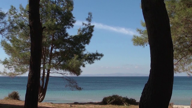 卡纳卡莱海峡，海岸线和卡纳卡莱的船只的一般观点。
Canakkale /土耳其10/12/2013视频素材