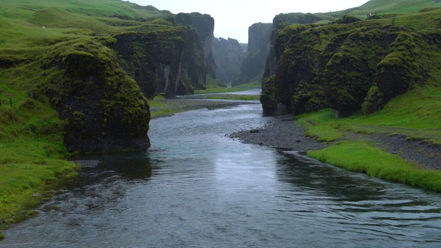 冰岛fjadrgljufur独特的风景。视频素材