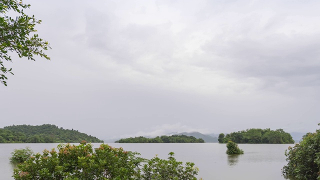 雨后的热带湖泊，时间流逝视频视频素材