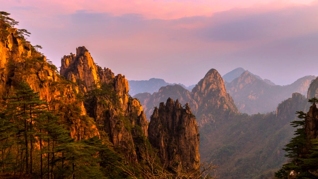 4K时间流逝日落风景黄山国家公园，雾景，(黄山)安徽，中国视频素材