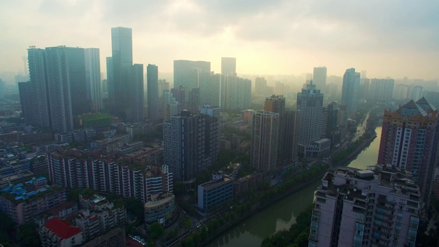 鸟瞰图的成都城市景观九岩桥视频素材