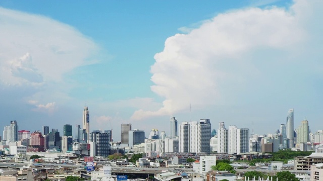 鸟瞰图的现代建筑在曼谷城市景观，泰国视频素材