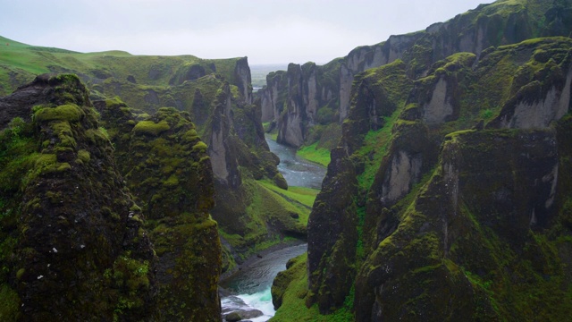 冰岛fjadrgljufur独特的风景。视频素材