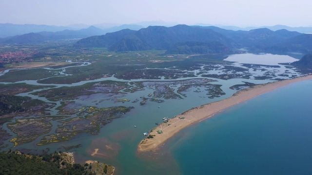 伊兹图祖海滩视频素材