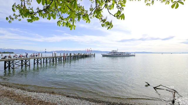 河岸码头，Kreesbronn am Bodensee，康斯坦茨湖，Baden-Württemberg，德国视频素材