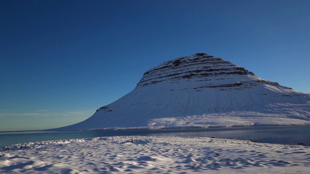 在 Kirkjufell 后面视频素材