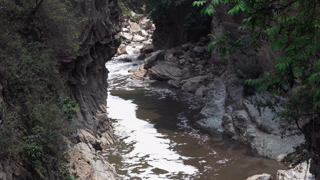 河流污染视频素材