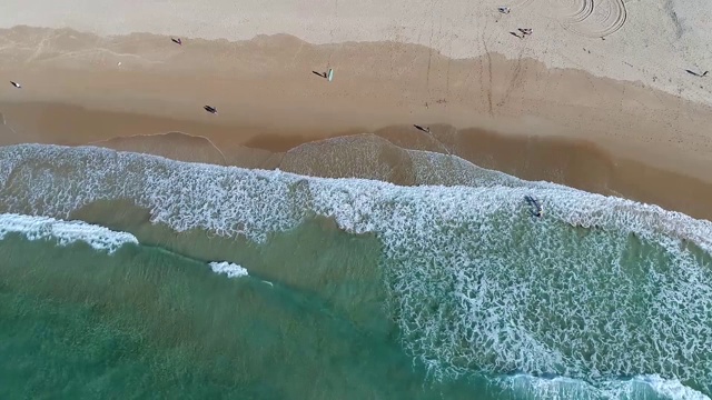 海岸的顶视图视频素材