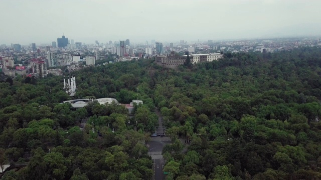 查普尔特佩克城堡鸟瞰图视频素材