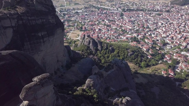 Meteora(希腊)鸟瞰图视频素材