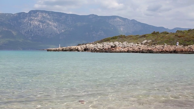 位于Gokova湾/Mugla的“源泉”岛或“克利奥帕特拉”岛
Mugla /土耳其11/24/2018视频素材