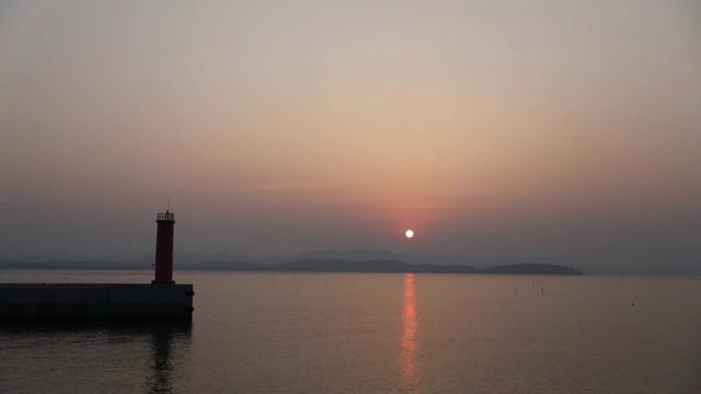 Seocheon Maryang港口的日出景色视频素材