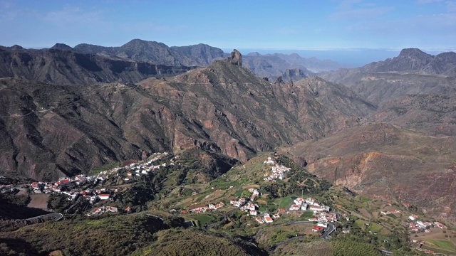 西班牙加那利群岛，大加那利群岛罗克本塔亚附近的特赫达火山口。视频素材